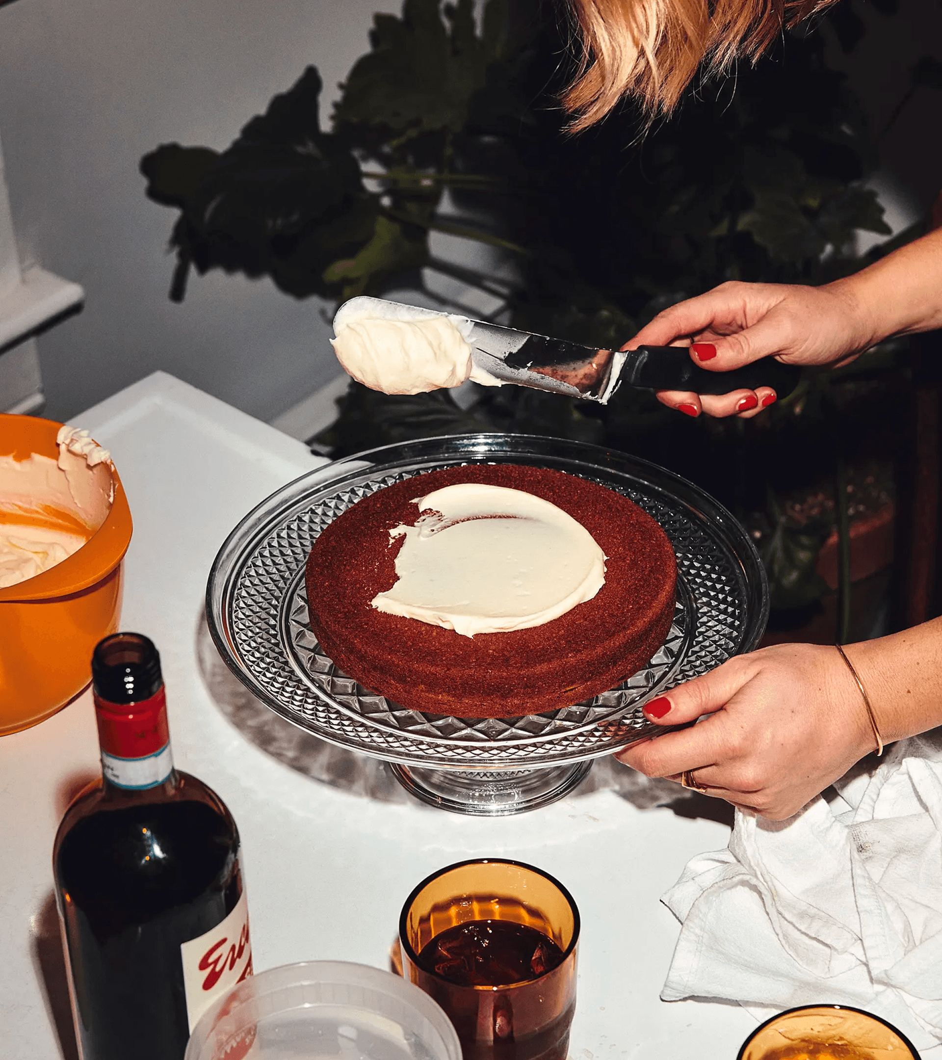 Alison decorating a cake
